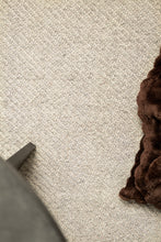 Ekeby Grå - Kvadratisk Ullmatta - KM Home | Mattfabriken