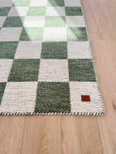 Chessie Smaragdgrön - Handvävd Ullmatta - KM Home | Mattfabriken