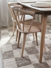 Chessie Mörklinne - Handvävd Ullmatta - KM Home | Mattfabriken