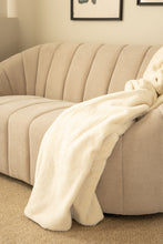 Pläd Heaven Natur - Pläd med Pälskänsla - KM Home | Mattfabriken