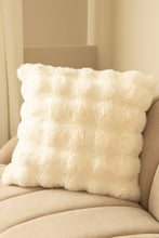 Kudde Bubble Creme - Kudde med Pälskänsla - KM Home | Mattfabriken