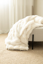 Pläd Bubble Creme - Pläd med Pälskänsla - KM Home | Mattfabriken