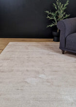 Tribeca Natur - Handvävd Viskosmatta