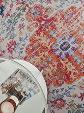 Dalia Medallion Multi - Modern Matta - K/M Carpets | Mattfabriken