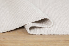 Torsby Vit - Rund Ullmatta - K/M Carpets | Mattfabriken