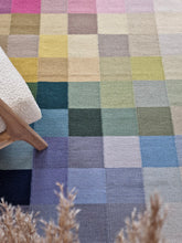 Riviera Square Multi - Handvävd Ullmatta - K/M Carpets | Mattfabriken