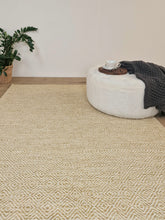 Gåsöga Ockragul - Ullmatta - K/M Carpets | Mattfabriken