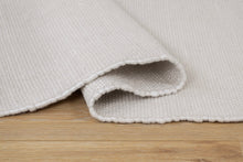 Holma Vit - Handvävd Petyarn - K/M Carpets | Mattfabriken