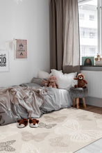 Genova Fjäril Creme - Barnmatta - K/M Carpets | Mattfabriken