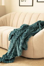 Pläd Stripe Petrol - Pläd med Randstruktur - KM Home | Mattfabriken