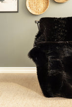 Fäll Heaven Svart - Fäll Med Pälskänsla - KM Home | Mattfabriken