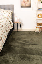 Royal Deluxe Smaragdgrön - Mjuk Ryamatta - KM Home | Mattfabriken