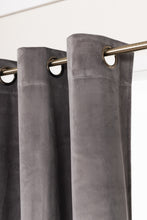 Saga Grå 240 cm - Sammetsgardin 2-pack
