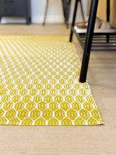 Hilma Link Gul - Plastmatta - KM Home | Mattfabriken
