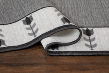 Tulpan Grå - Gummerad Matta - K/M Carpets | Mattfabriken