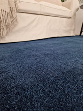 Feel Blå - Tvättbar Gångmatta - K/M Carpets | Mattfabriken