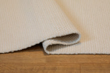 Graham Offwhite - Handvävd Gångmatta - K/M Carpets | Mattfabriken
