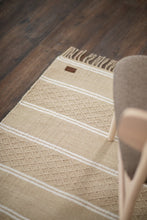 Solhaga Linne - Handvävd bomullsmatta - K/M Carpets | Mattfabriken